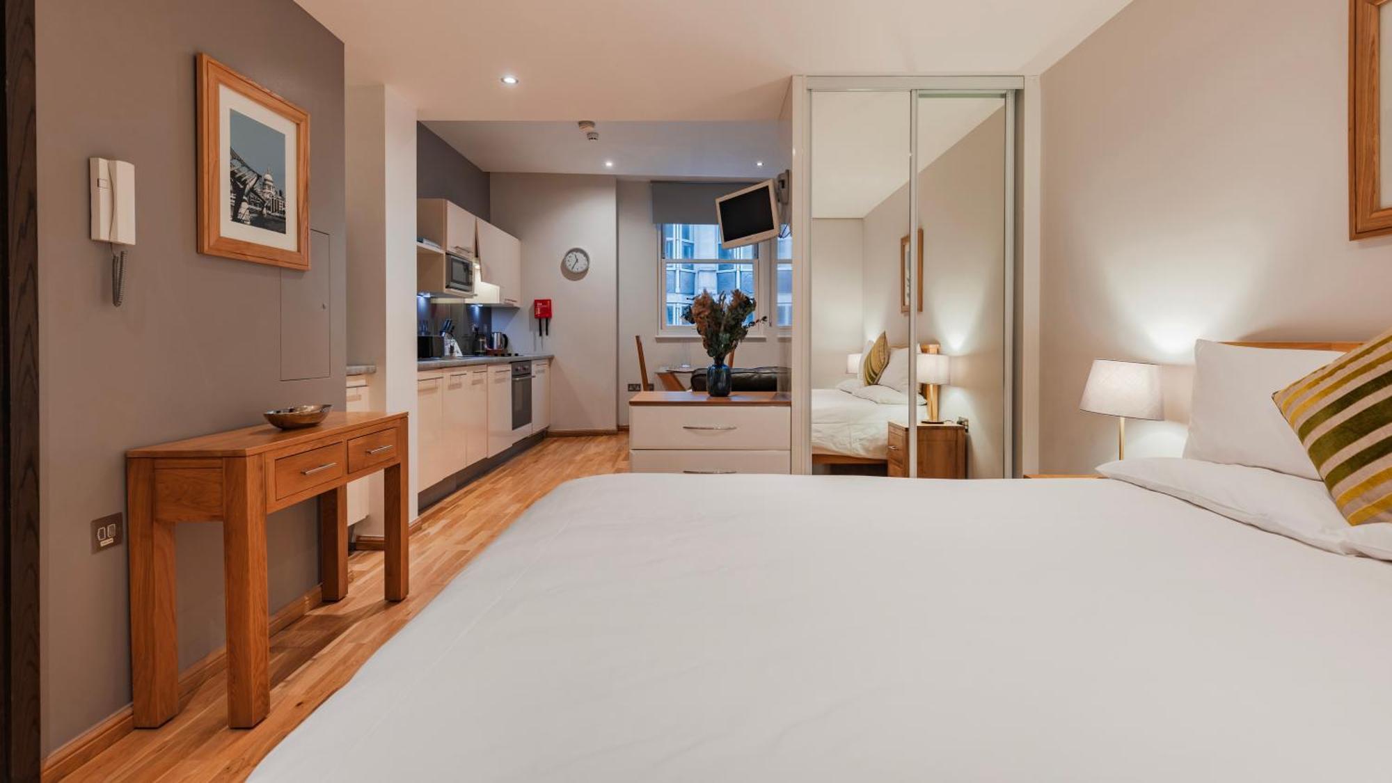 Cannon Street Serviced Apartments By Lovelystay London Eksteriør bilde